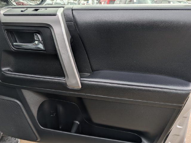 Used 2024 Toyota 4Runner SR5 Premium AWD/4WD image 31