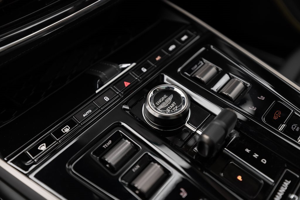 New 2026 Aston Martin DBX 707 image 41