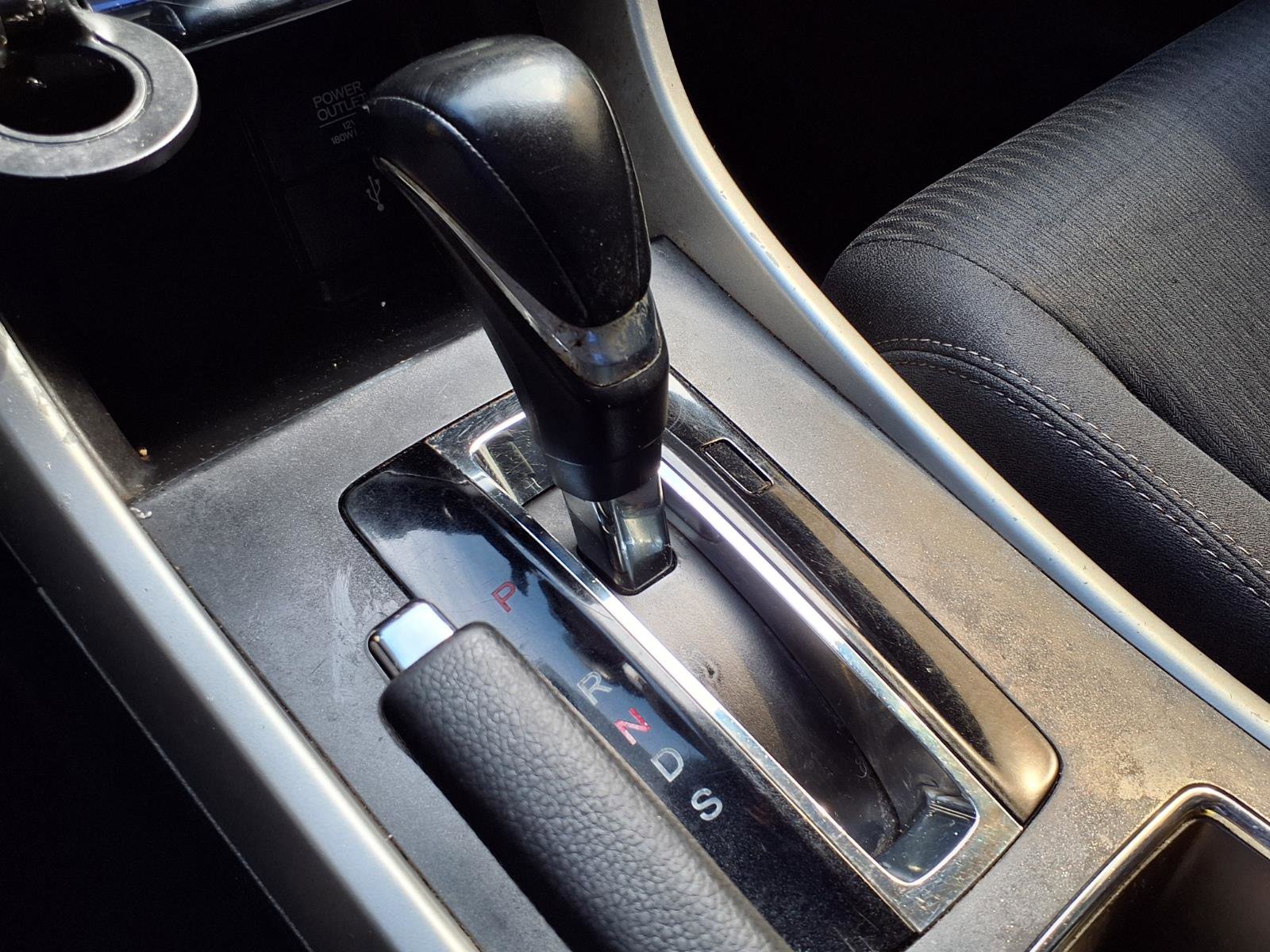 Used 2014 Honda Accord Sport image 12