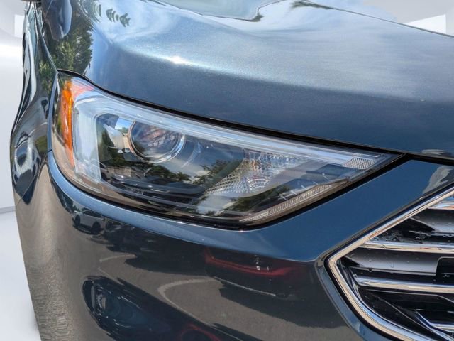 Used 2024 Ford Edge Titanium image 10