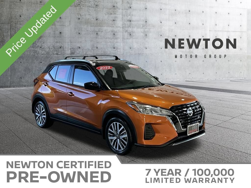 Used 2022 Nissan Kicks SV w/ Exterior Package FWD image 1