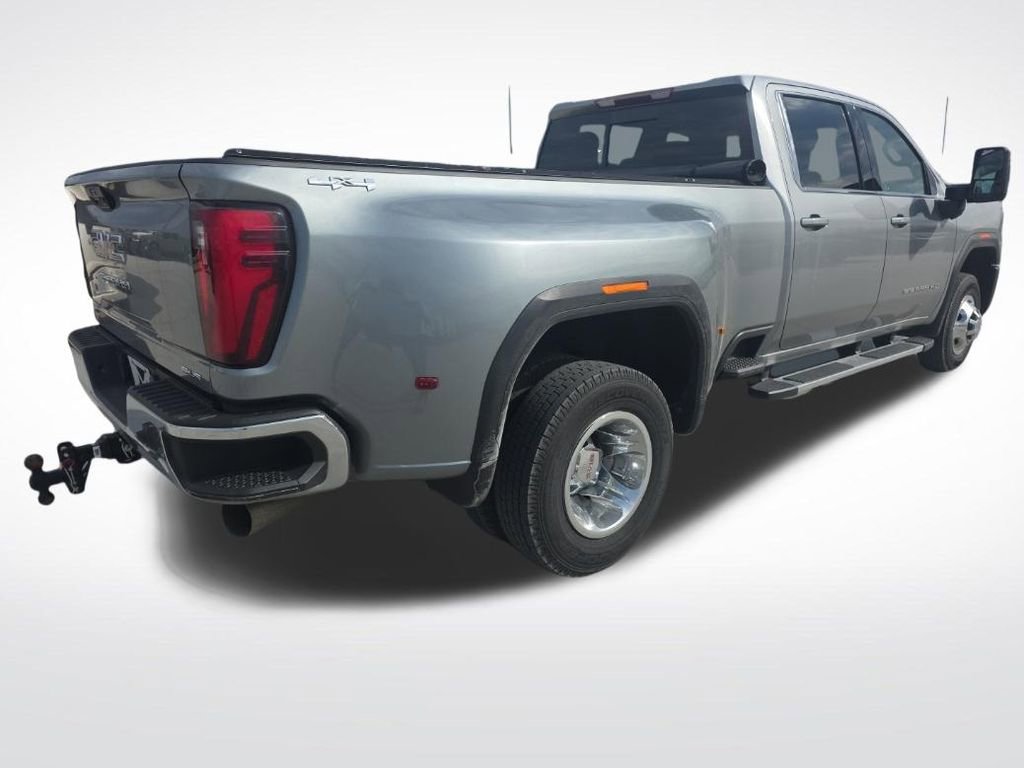 Used 2025 GMC Sierra 3500 SLE w/ Preferred Package AWD/4WD image 38