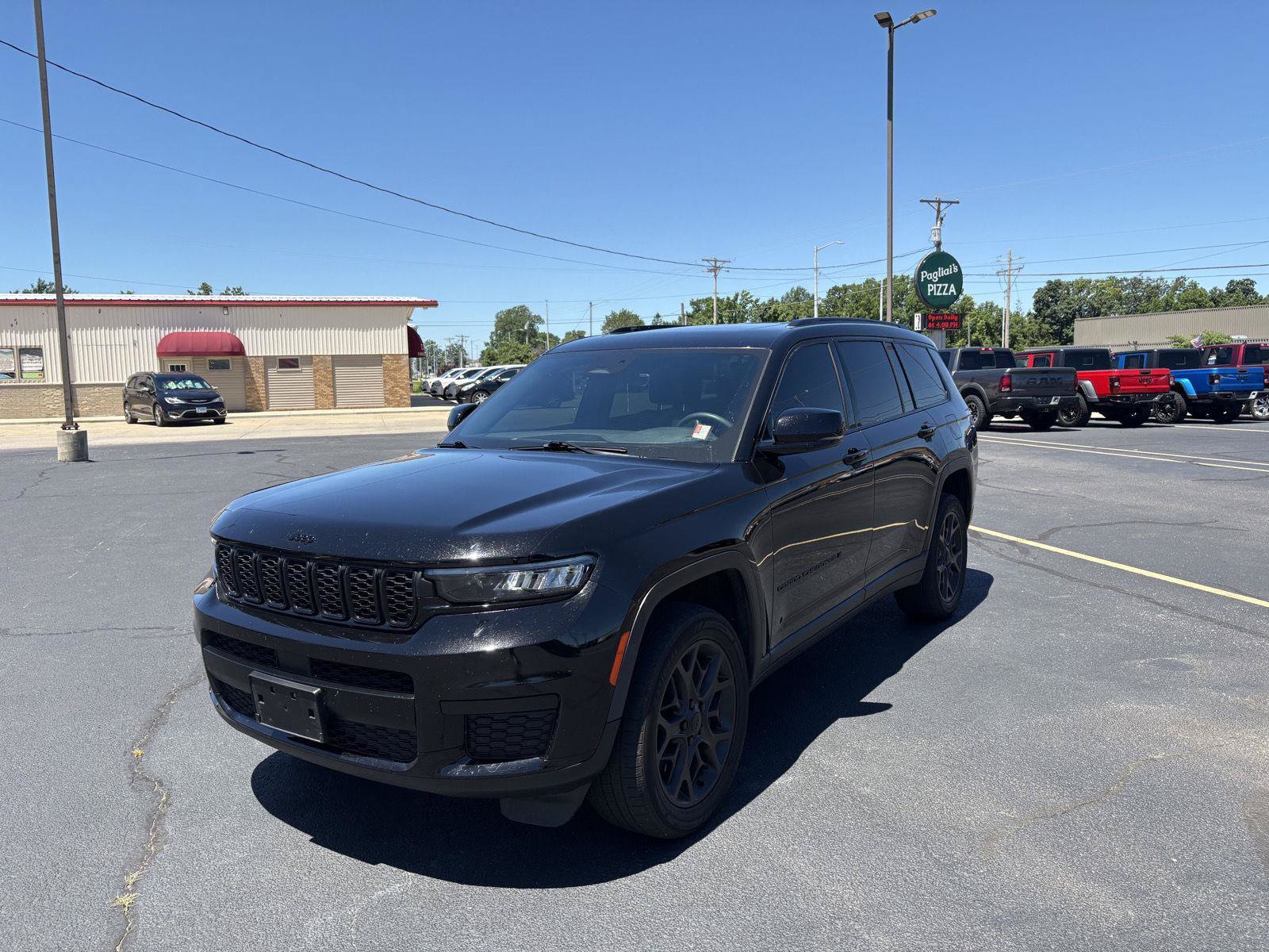 Used 2025 Jeep Grand Cherokee L Altitude AWD/4WD image 20