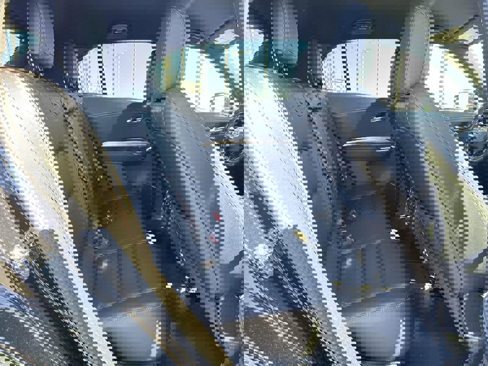 Used 2024 Cadillac XT4 Premium Luxury image 35