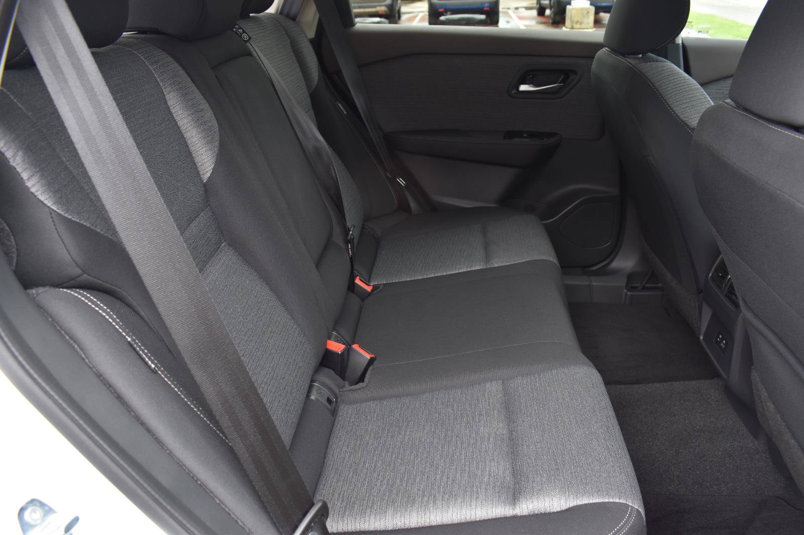 Used 2023 Nissan Rogue SV FWD image 55
