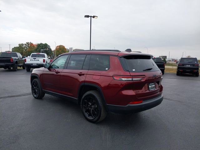 Used 2024 Jeep Grand Cherokee L Altitude image 20