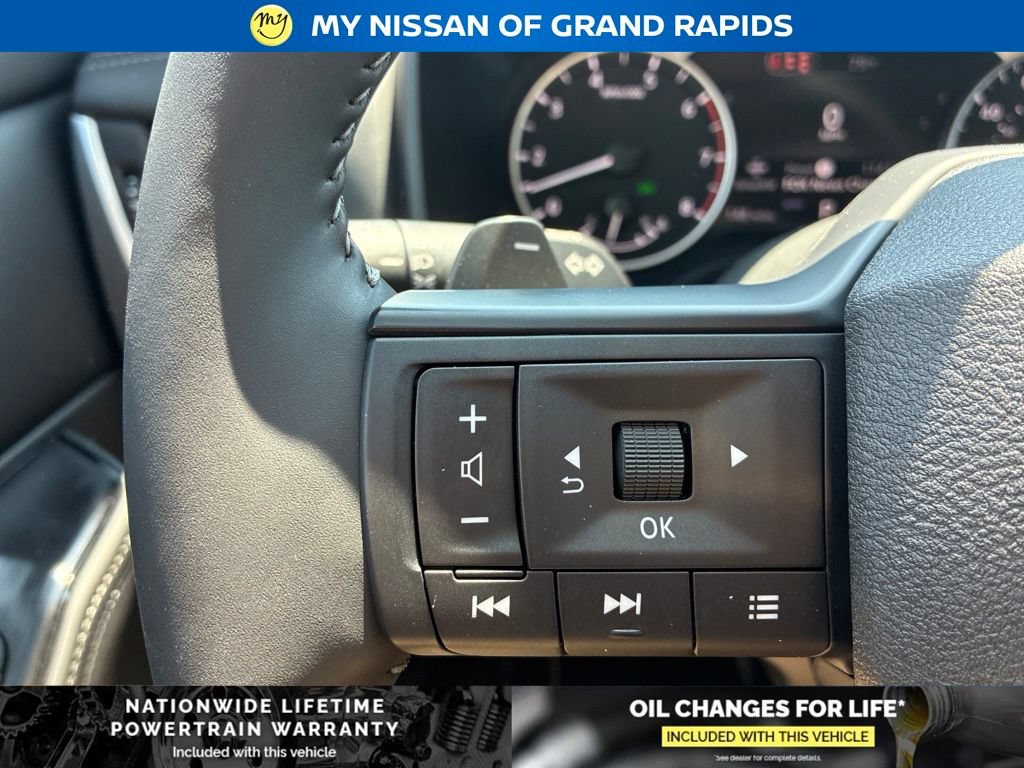 New 2026 Nissan Rogue SV AWD/4WD image 15