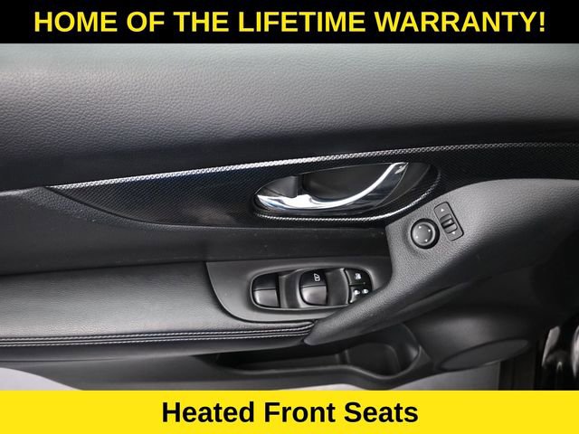 Used 2016 Nissan Rogue SL w/ SL Premium Package image 13