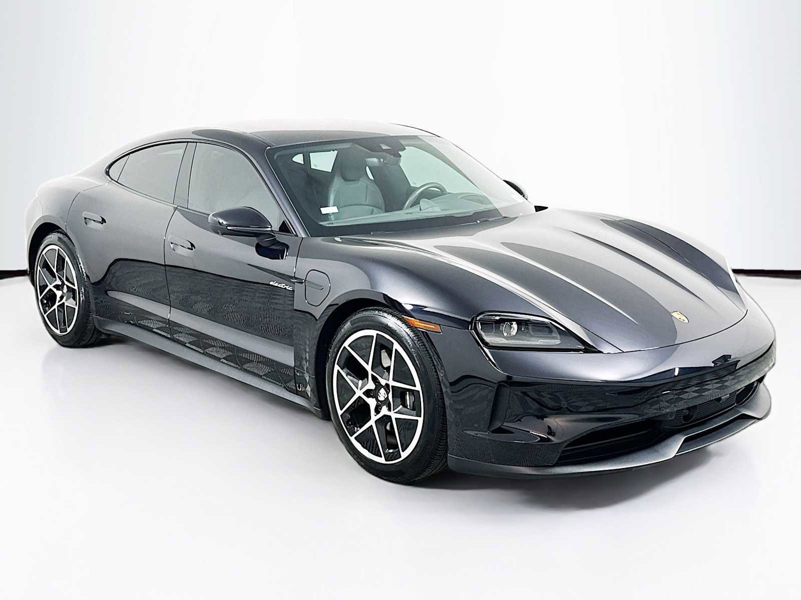 Certified 2025 Porsche Taycan image 7