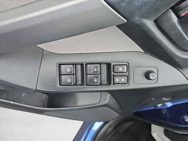 Used 2015 Subaru Forester 2.5i Premium w/ All-Weather Package AWD/4WD image 26