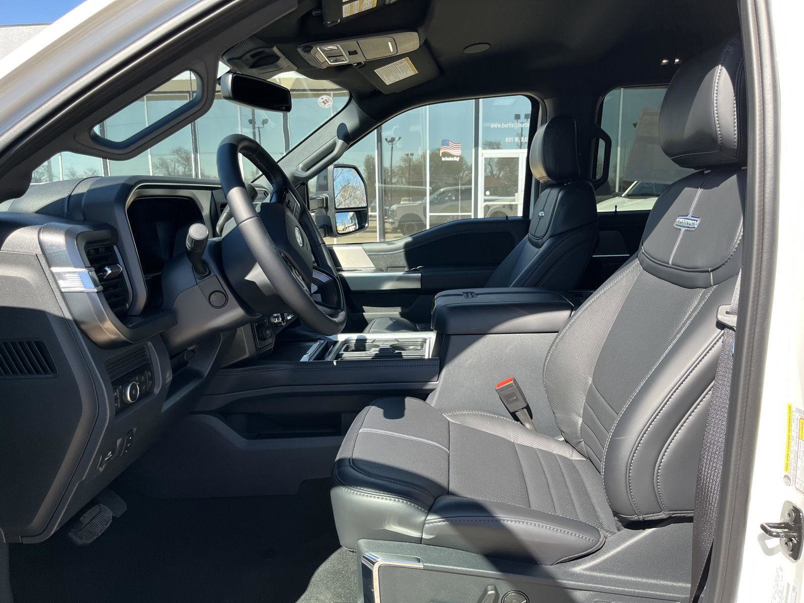 New 2026 Ford F250 Platinum image 15