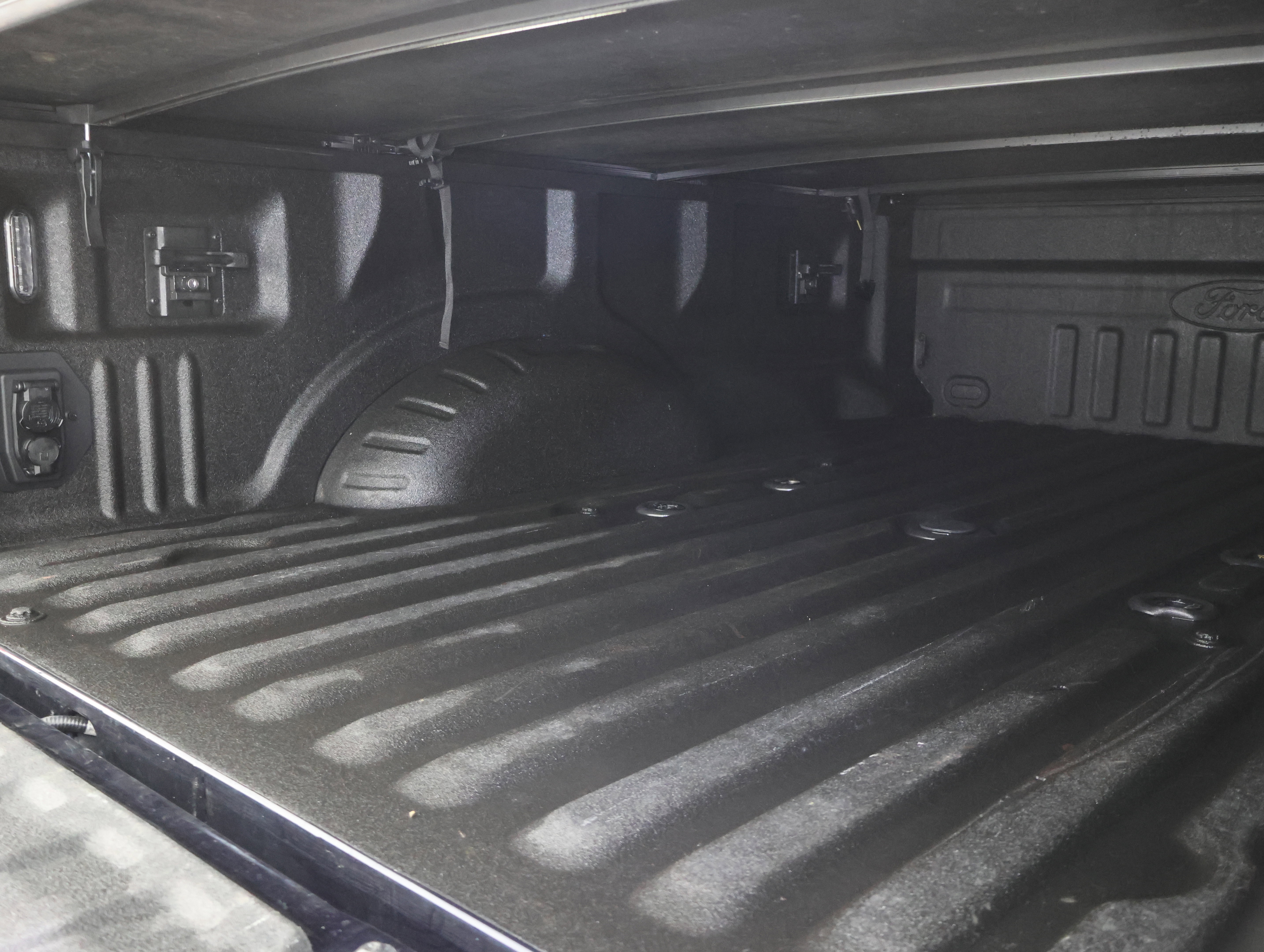 Used 2023 Ford F350 XLT w/ 360-Degree Camera Package image 5