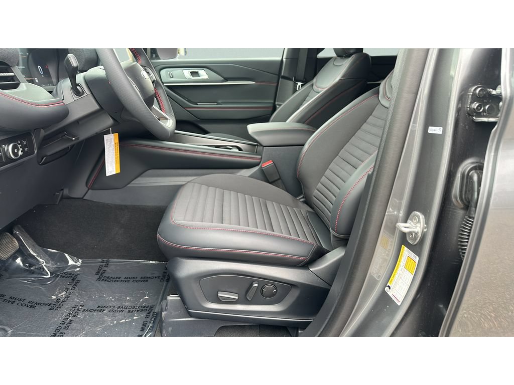 New 2026 Ford Explorer ST-Line w/ ST-Line Street Pack AWD/4WD image 11