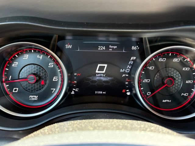 Used 2023 Dodge Charger SXT AWD/4WD image 13