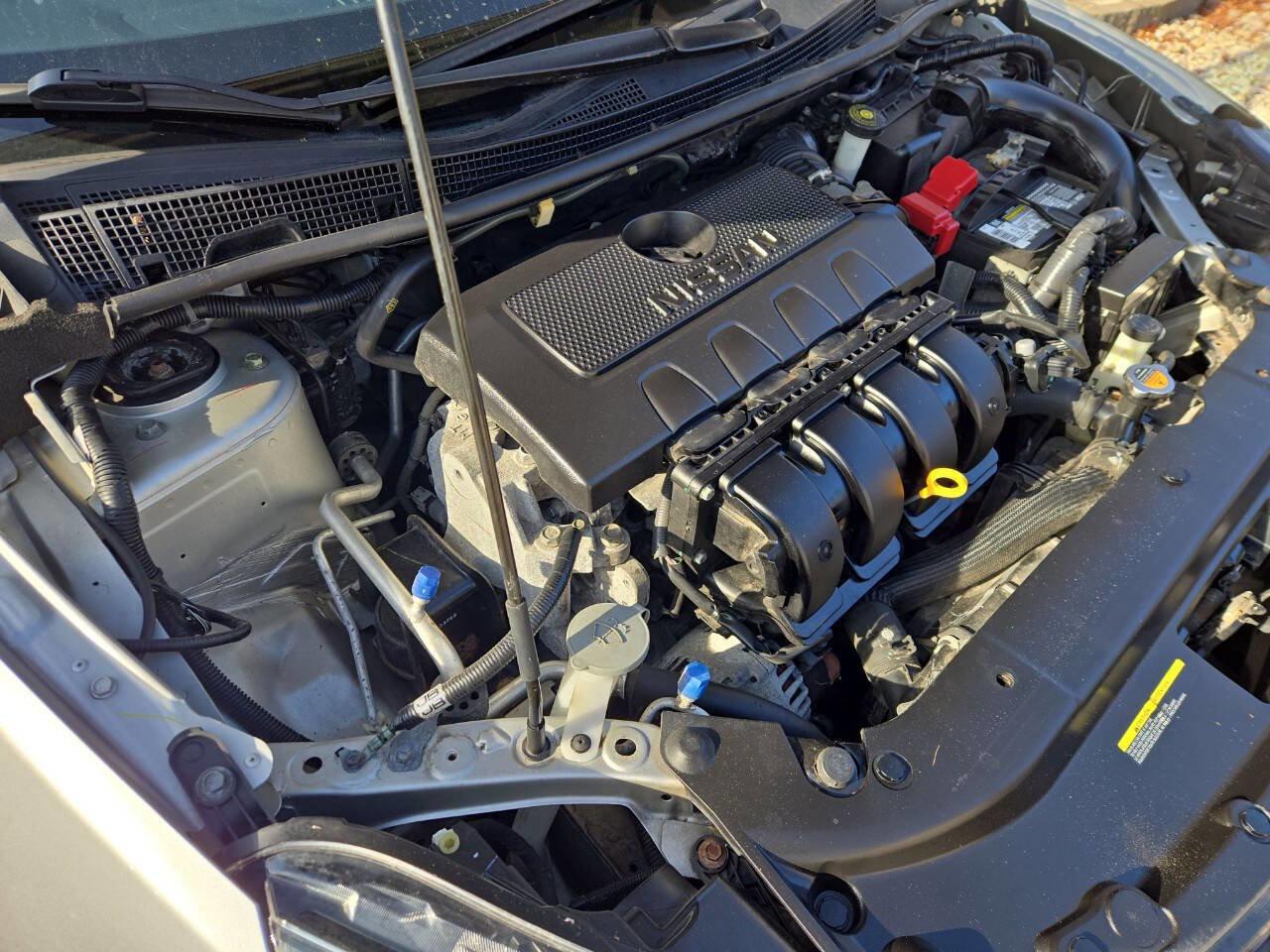 Used 2016 Nissan Sentra S image 12