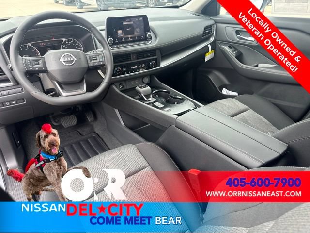 New 2026 Nissan Rogue SV FWD image 12
