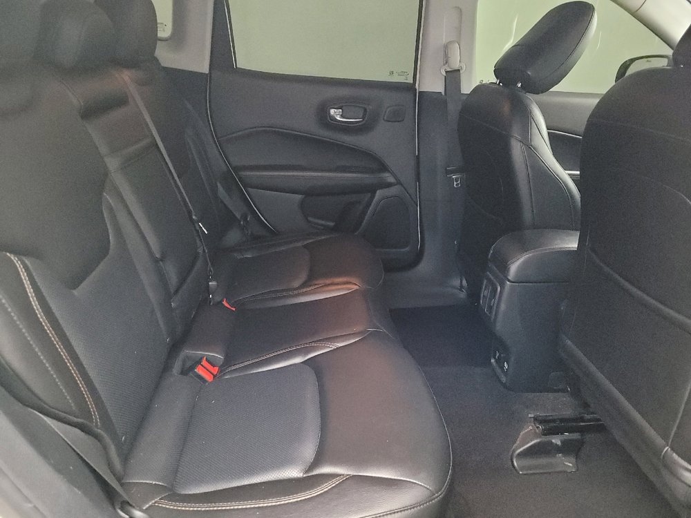 Used 2018 Jeep Compass Limited w/ Navigation Group image 19