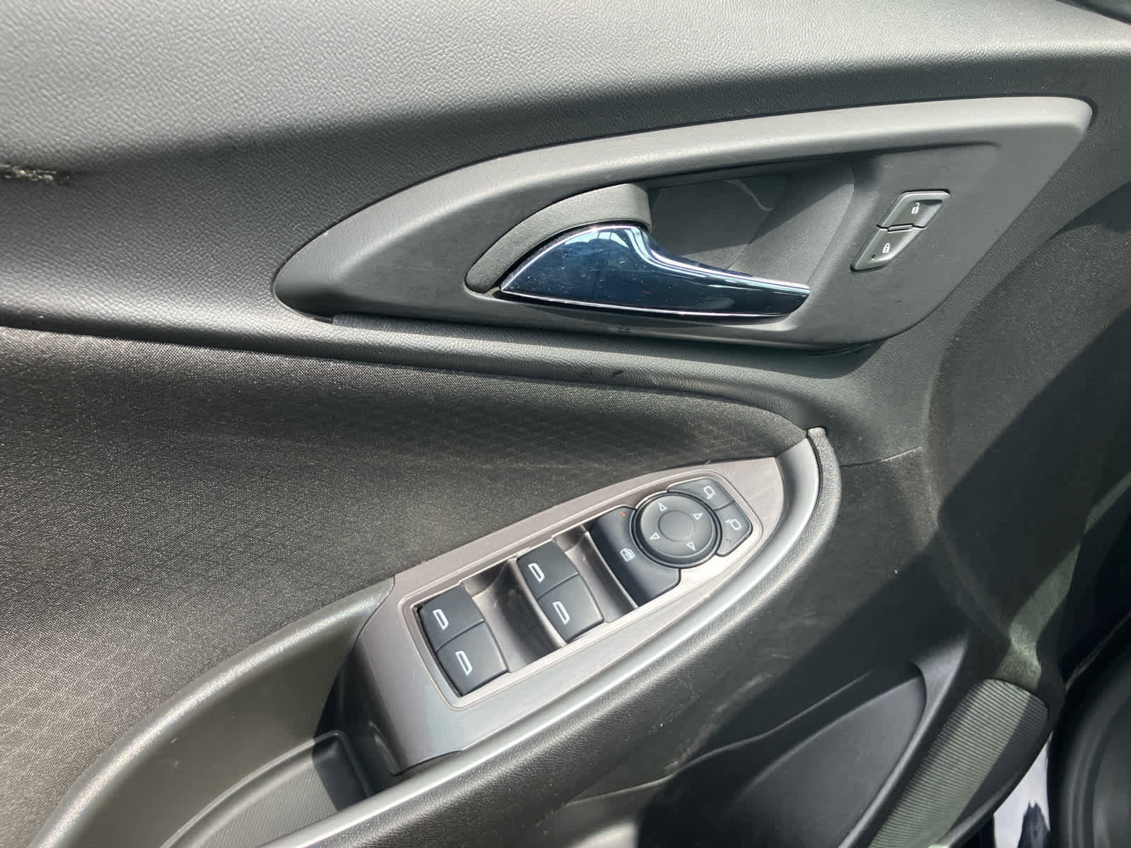 Used 2022 Chevrolet Malibu LS FWD image 10