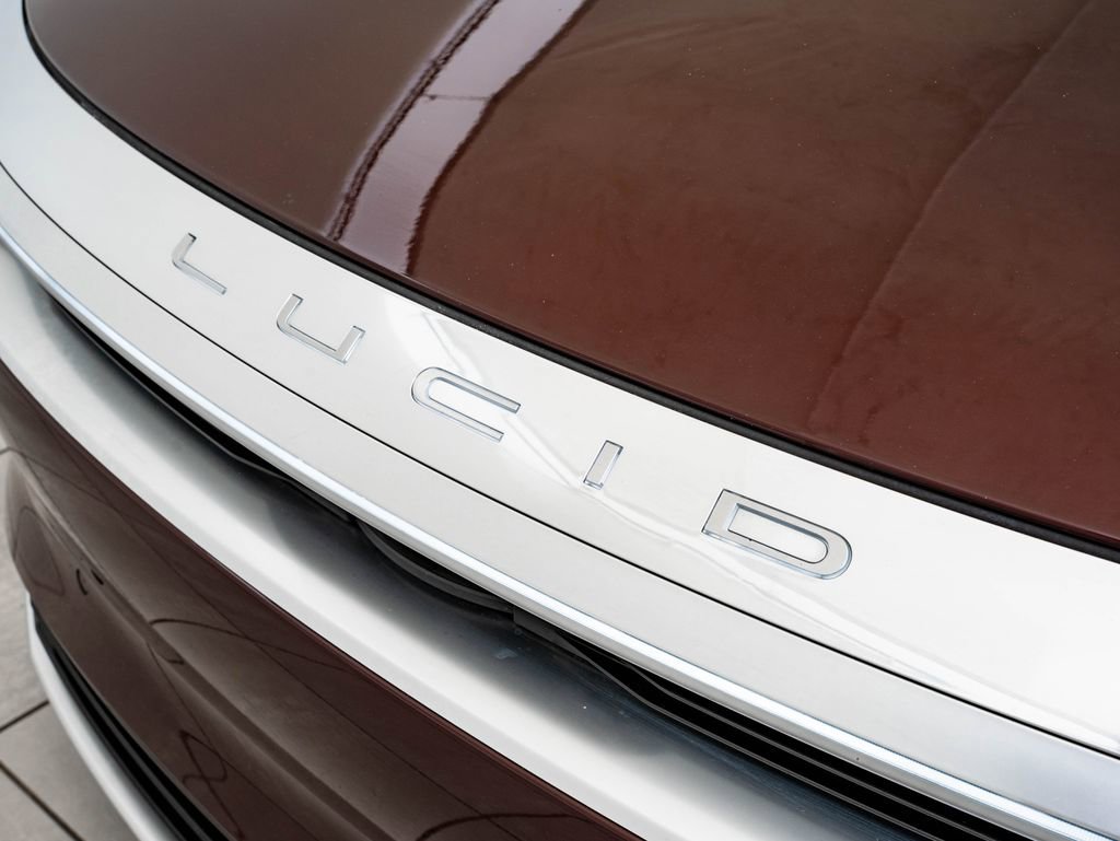 Used 2024 Lucid Air Grand Touring image 3