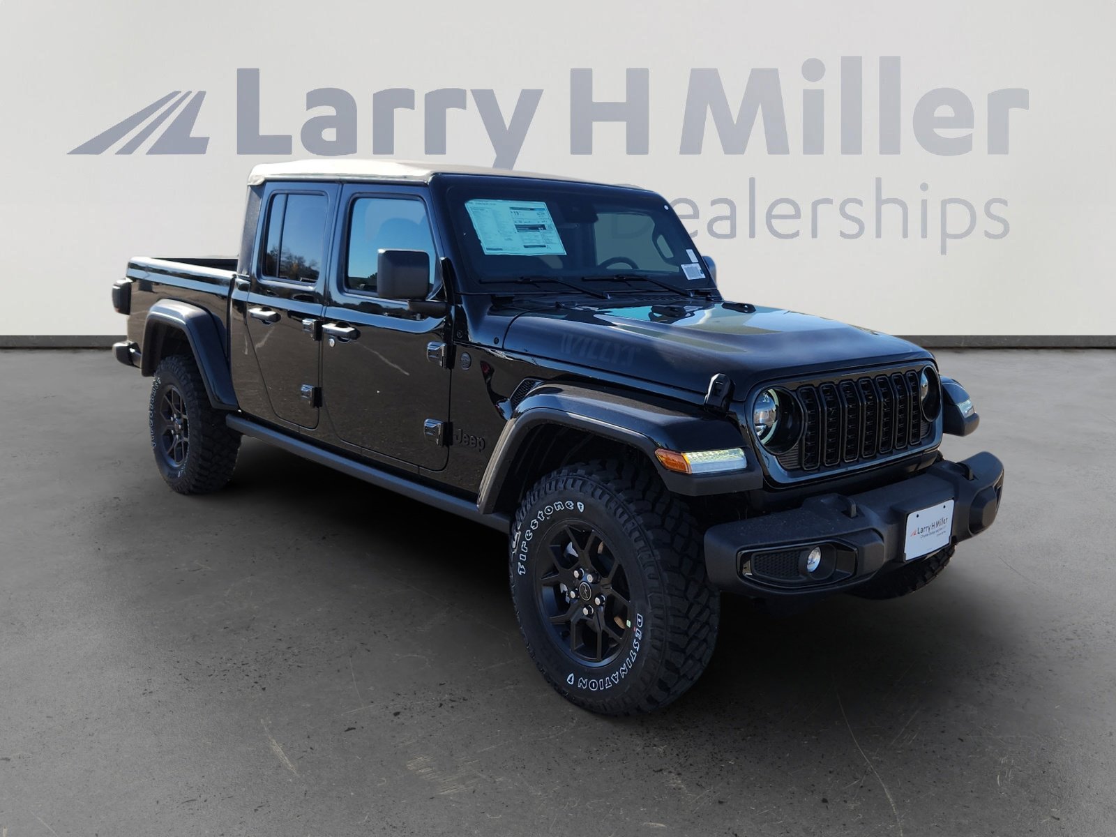 New 2025 Jeep Gladiator Willys AWD/4WD image 8