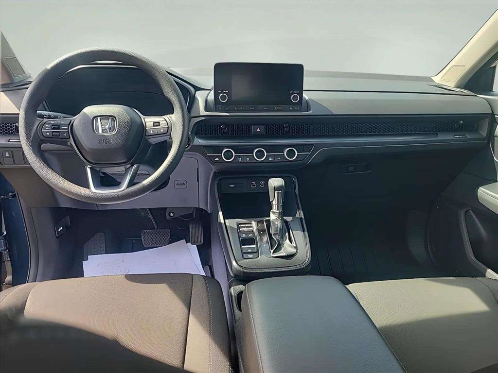 Used 2024 Honda CR-V EX image 11