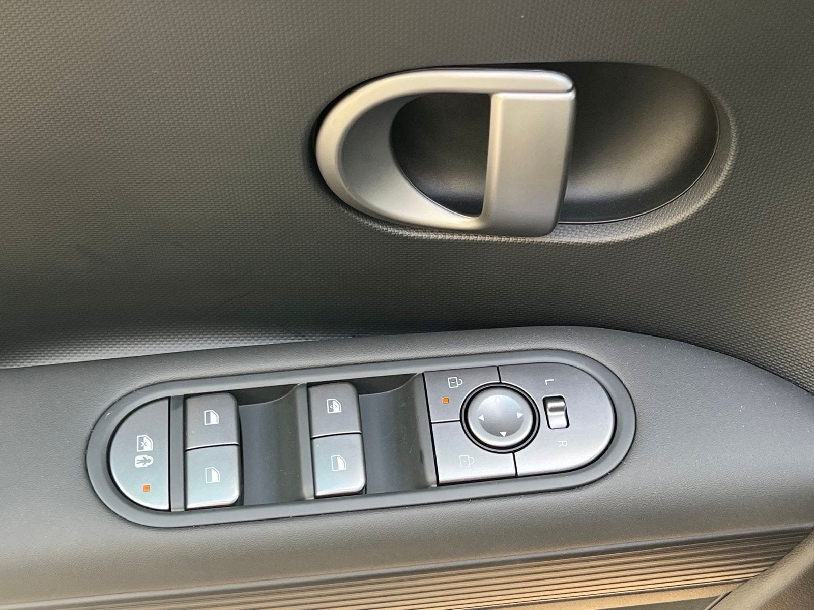 New 2027 Hyundai Ioniq 5 SE RWD image 22