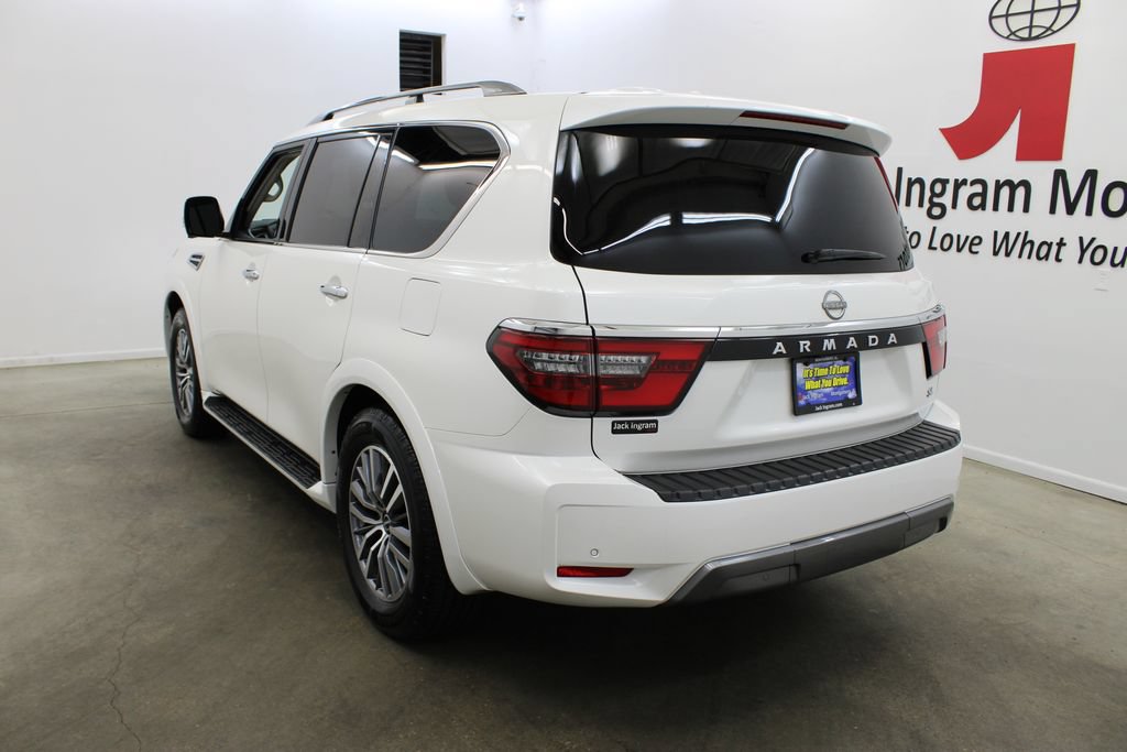Used 2023 Nissan Armada SL RWD image 3