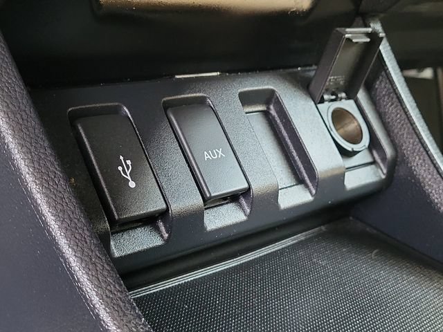 Used 2018 Honda HR-V LX image 32