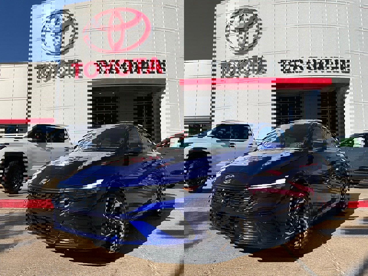 Used 2025 Hyundai Elantra SEL