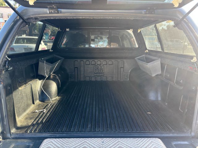 Used 2009 GMC Canyon SLE image 10