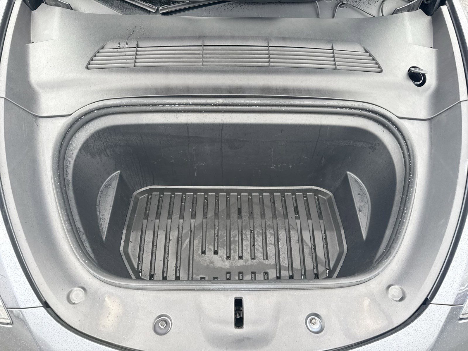 Used 2023 Tesla Model Y Performance image 28