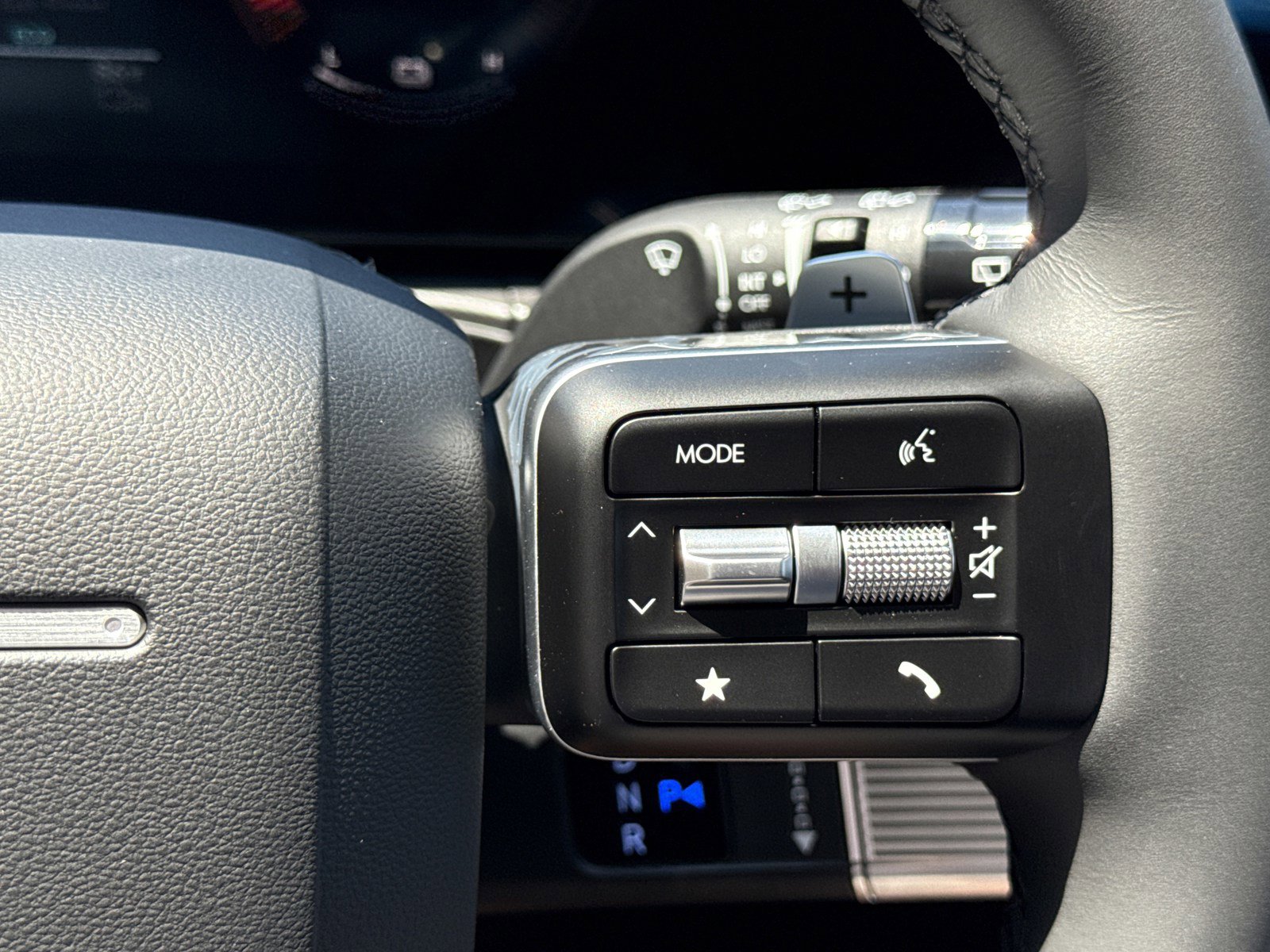 New 2026 Hyundai Santa Fe SE image 22