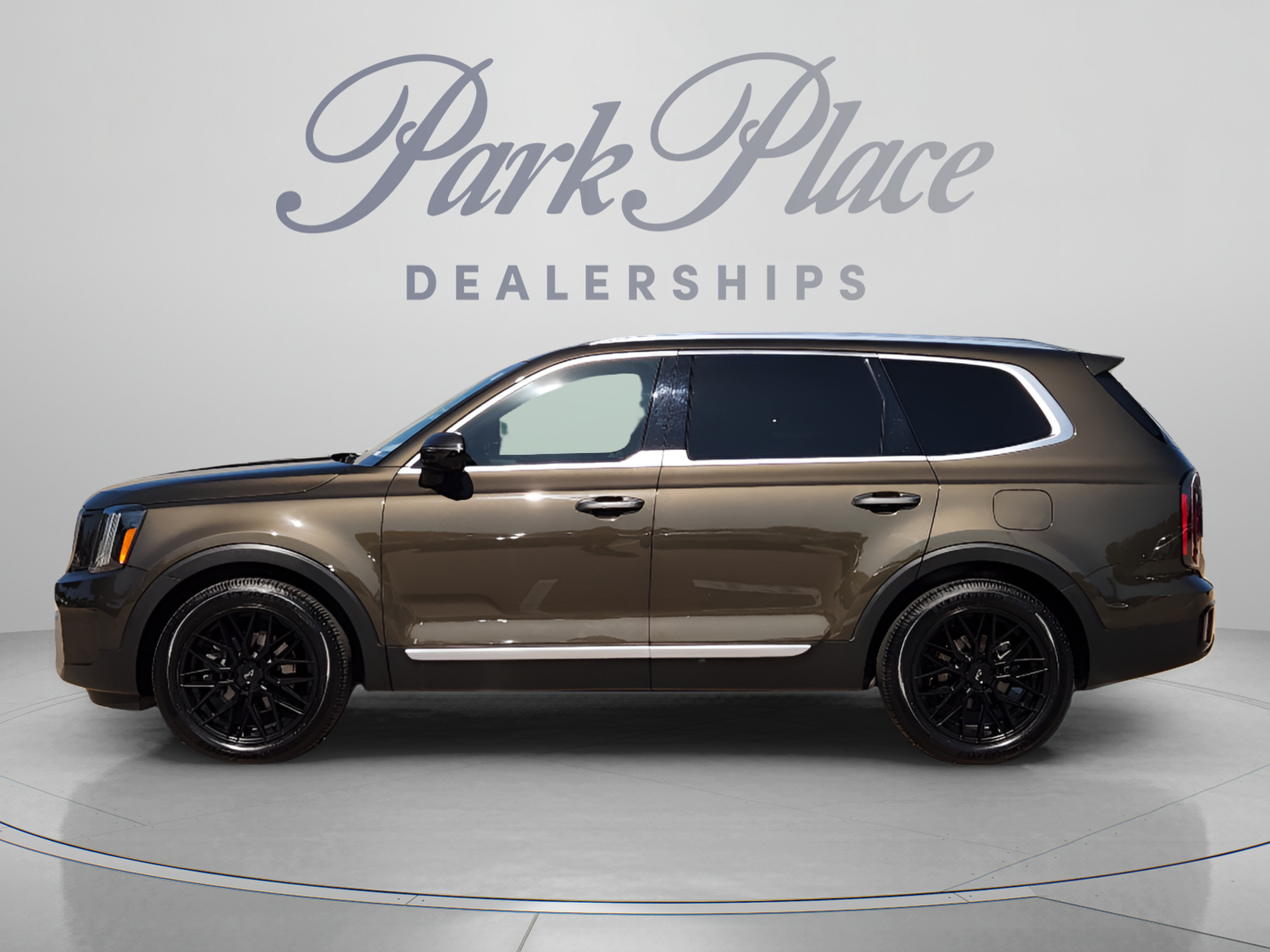 Used 2023 Kia Telluride SX Prestige AWD/4WD image 2