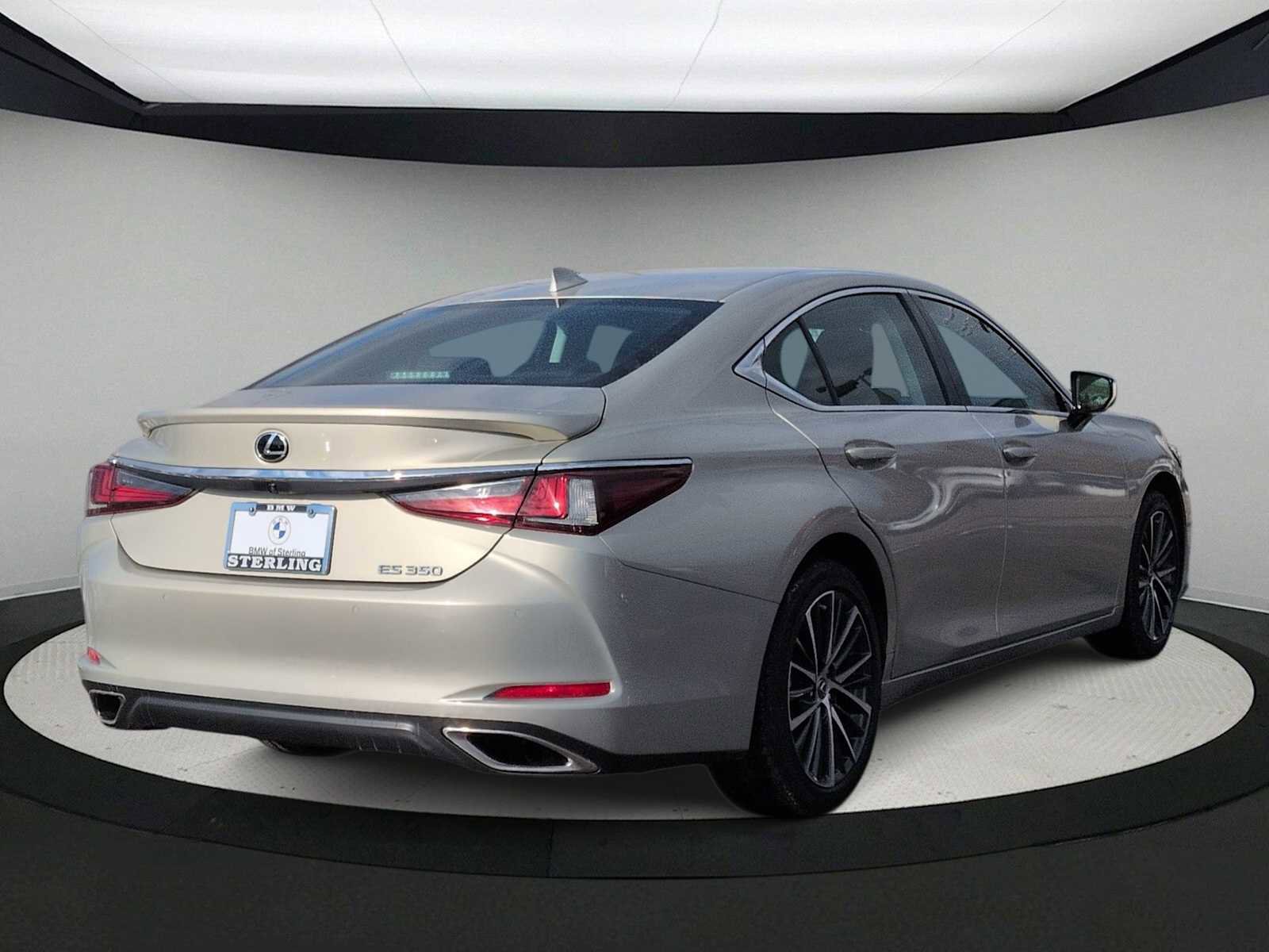 Used 2022 Lexus ES 350 w/ Premium Package image 8