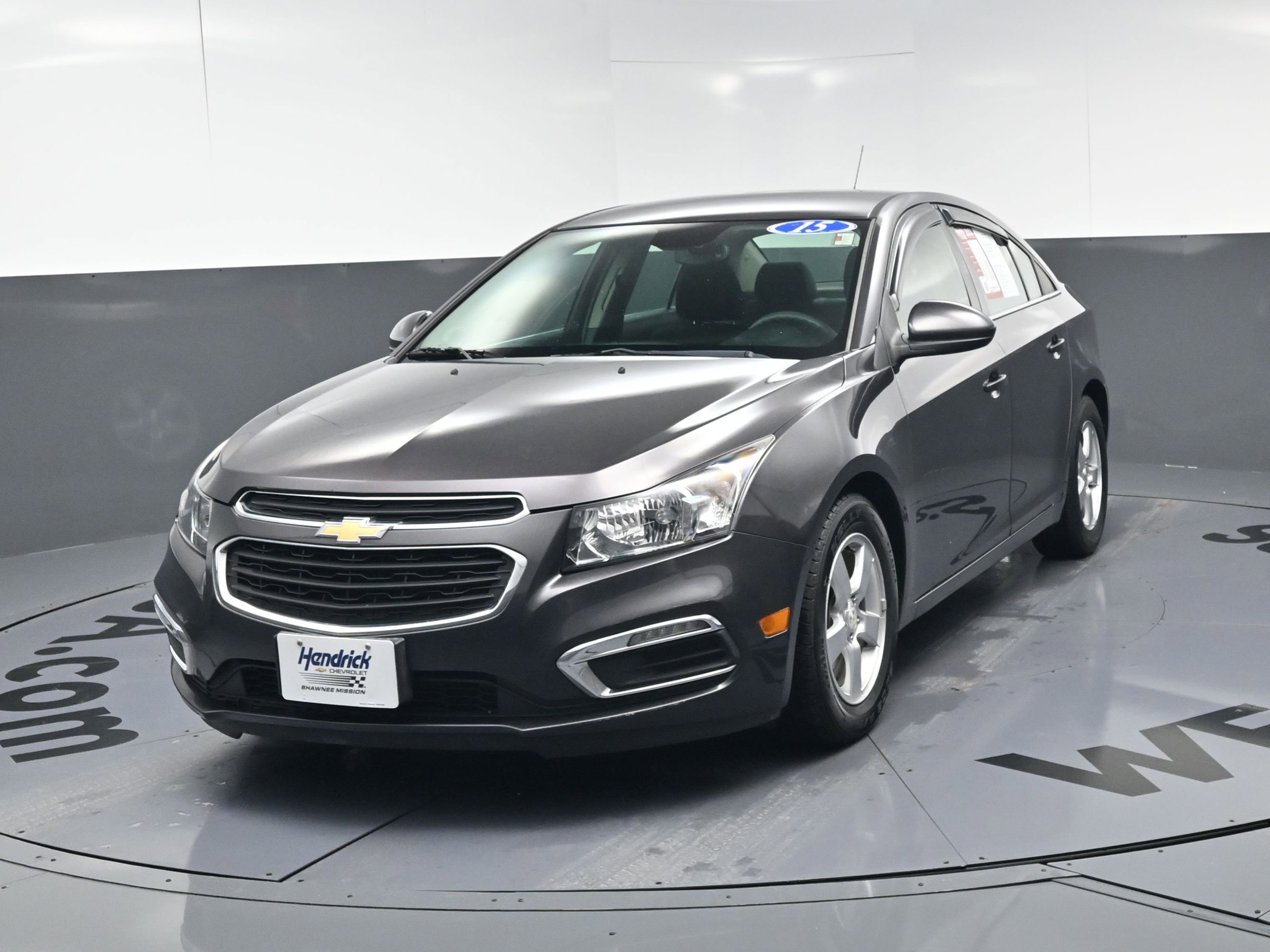 Used 2015 Chevrolet Cruze LT image 11