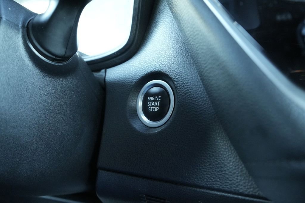 Used 2024 Toyota Corolla SE image 29