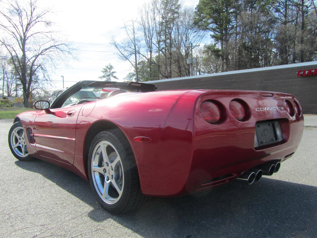 Used 2001 Chevrolet Corvette Convertible w/ Preferred Equipment Group2 image 8