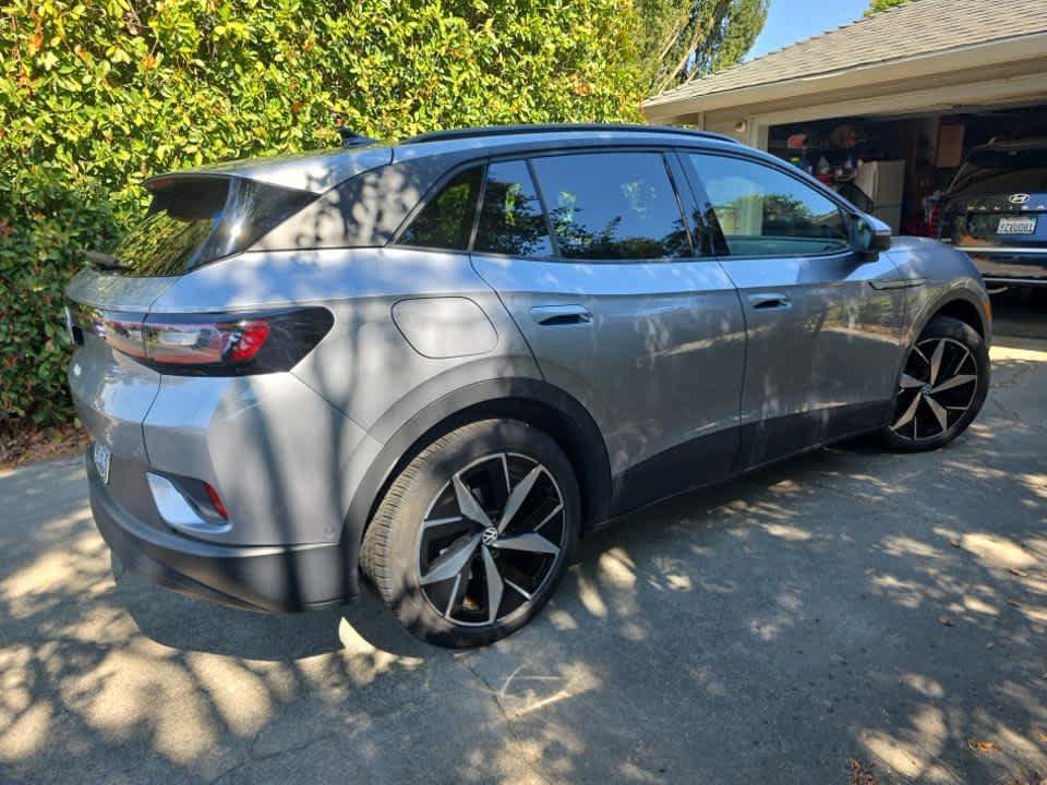 Used 2023 Volkswagen ID.4 Pro S RWD image 9