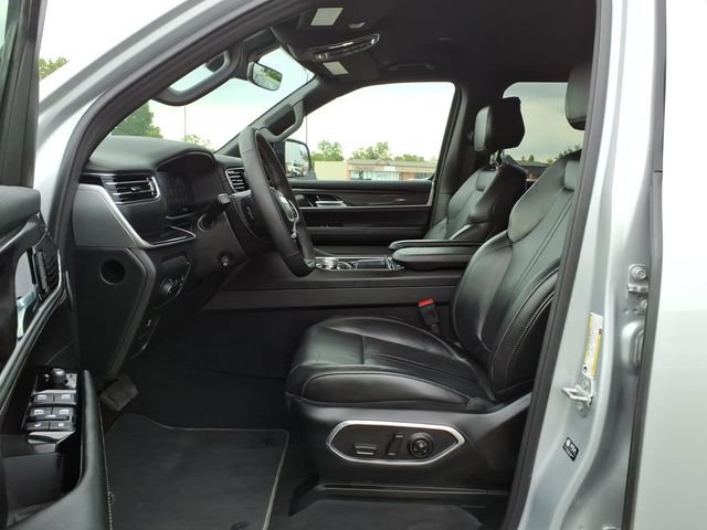 Certified 2023 Jeep Wagoneer L 4WD image 13