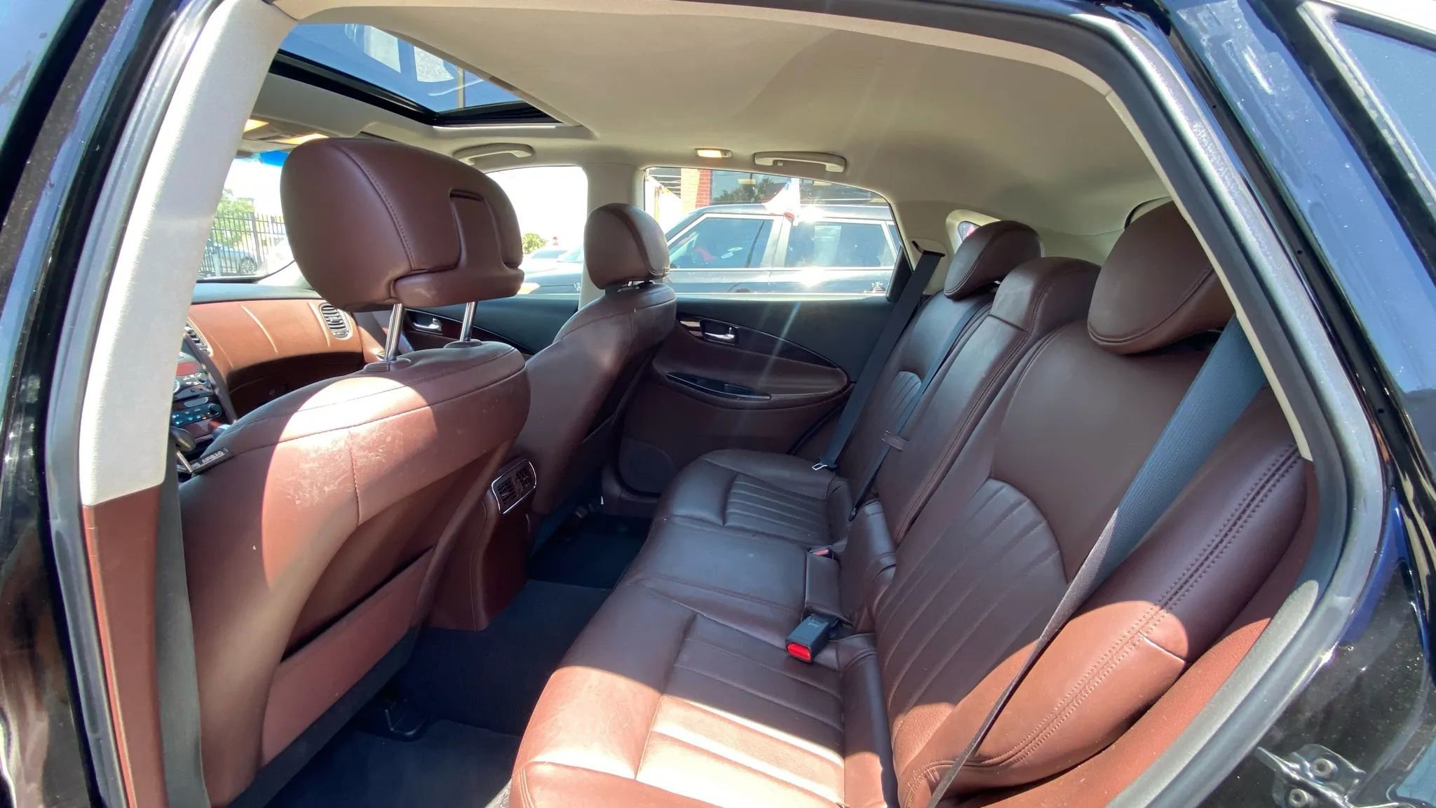 Used 2016 INFINITI QX50 AWD w/ Technology Package image 19
