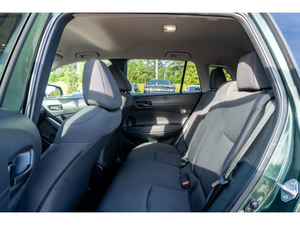 Used 2024 Toyota Corolla Cross LE FWD image 14
