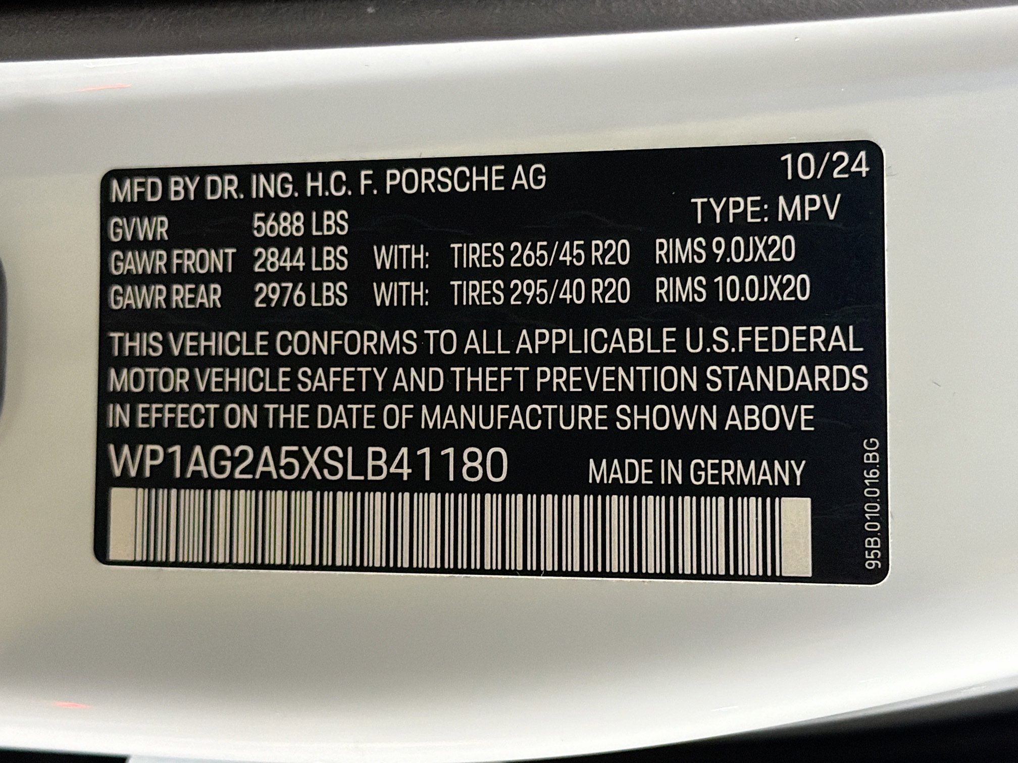 Used 2025 Porsche Macan S image 43