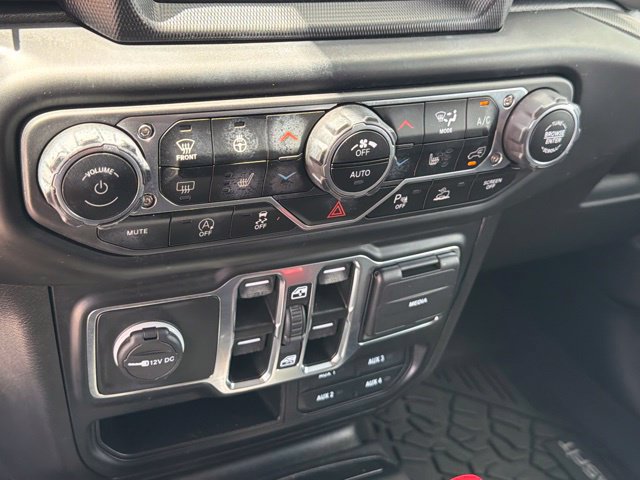 Used 2022 Jeep Wrangler Unlimited Sport AWD/4WD image 26