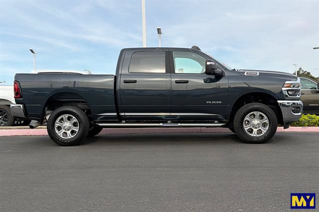 Used 2026 RAM 2500 Big Horn AWD/4WD image 3