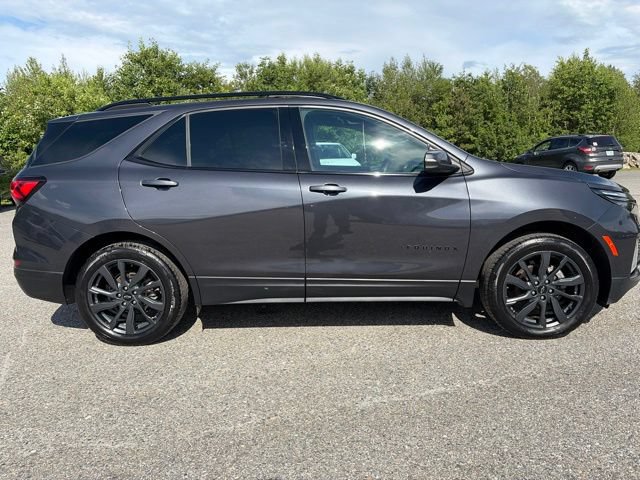 Used 2023 Chevrolet Equinox RS AWD/4WD image 9