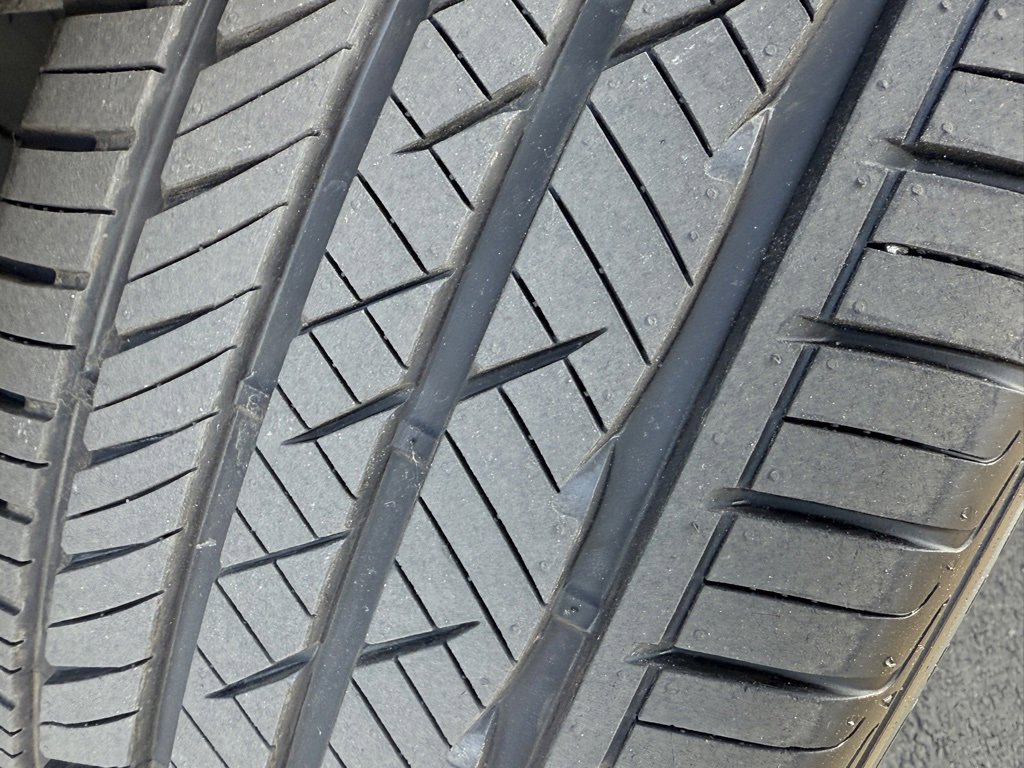 Used 2018 Hyundai Santa Fe Sport w/ 2.0T Ultimate Tech Package 05 image 34