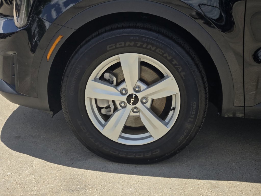 New 2026 Kia Sorento LX FWD image 8