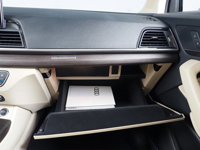 Used 2024 Audi Q5 Premium Plus w/ Premium Plus Package image 43