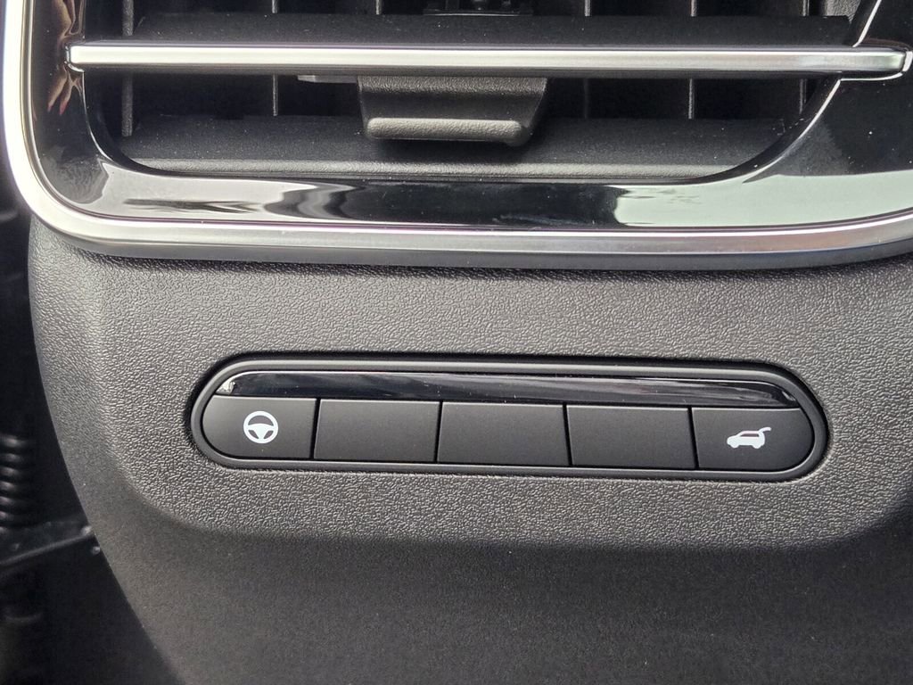 New 2026 INFINITI QX60 Sport w/ Dark Cargo Package image 23