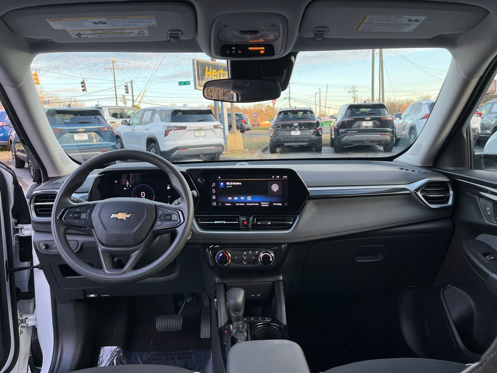 Used 2025 Chevrolet TrailBlazer LT image 27